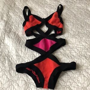 Agent provocateur Swim